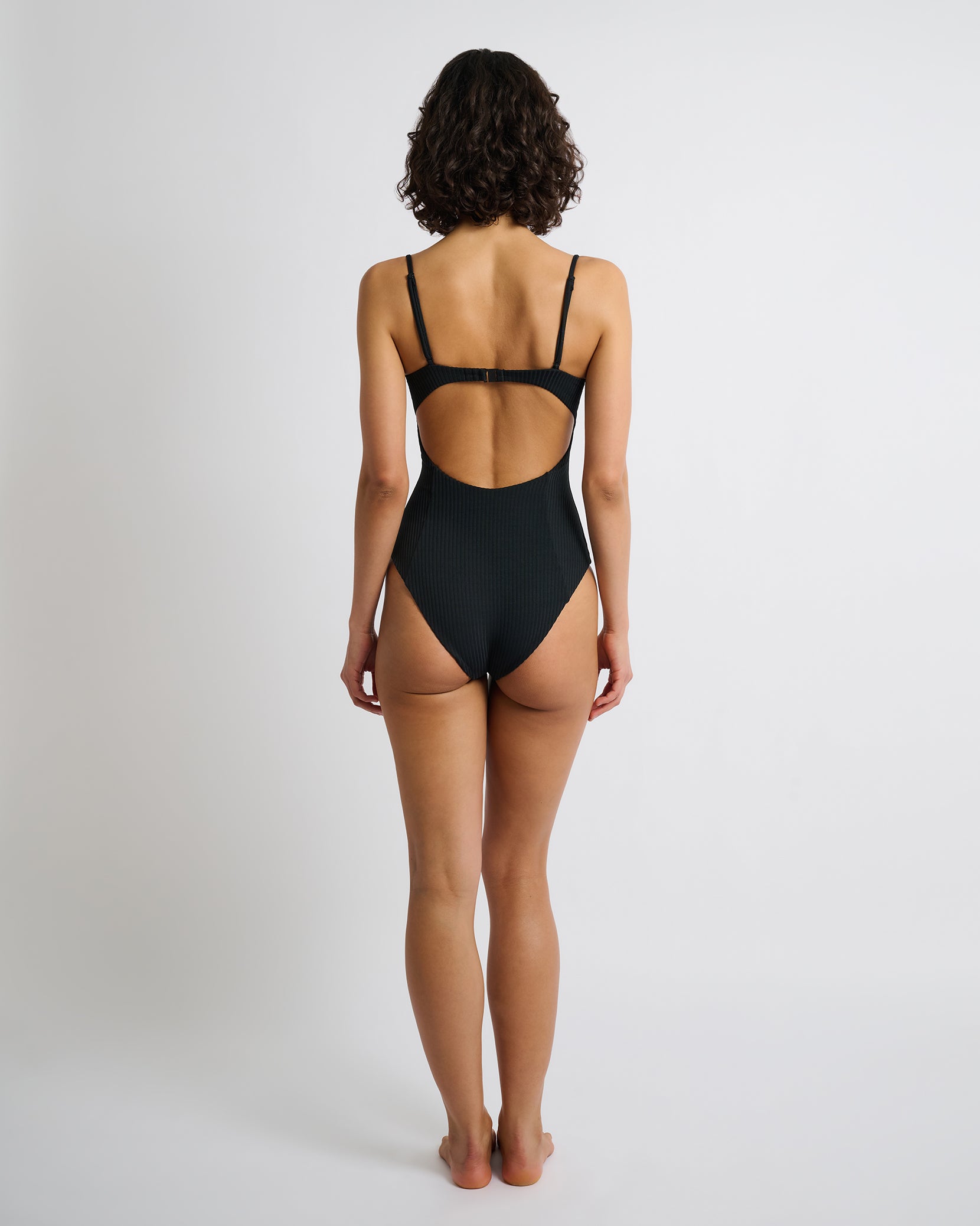 Belle One Piece