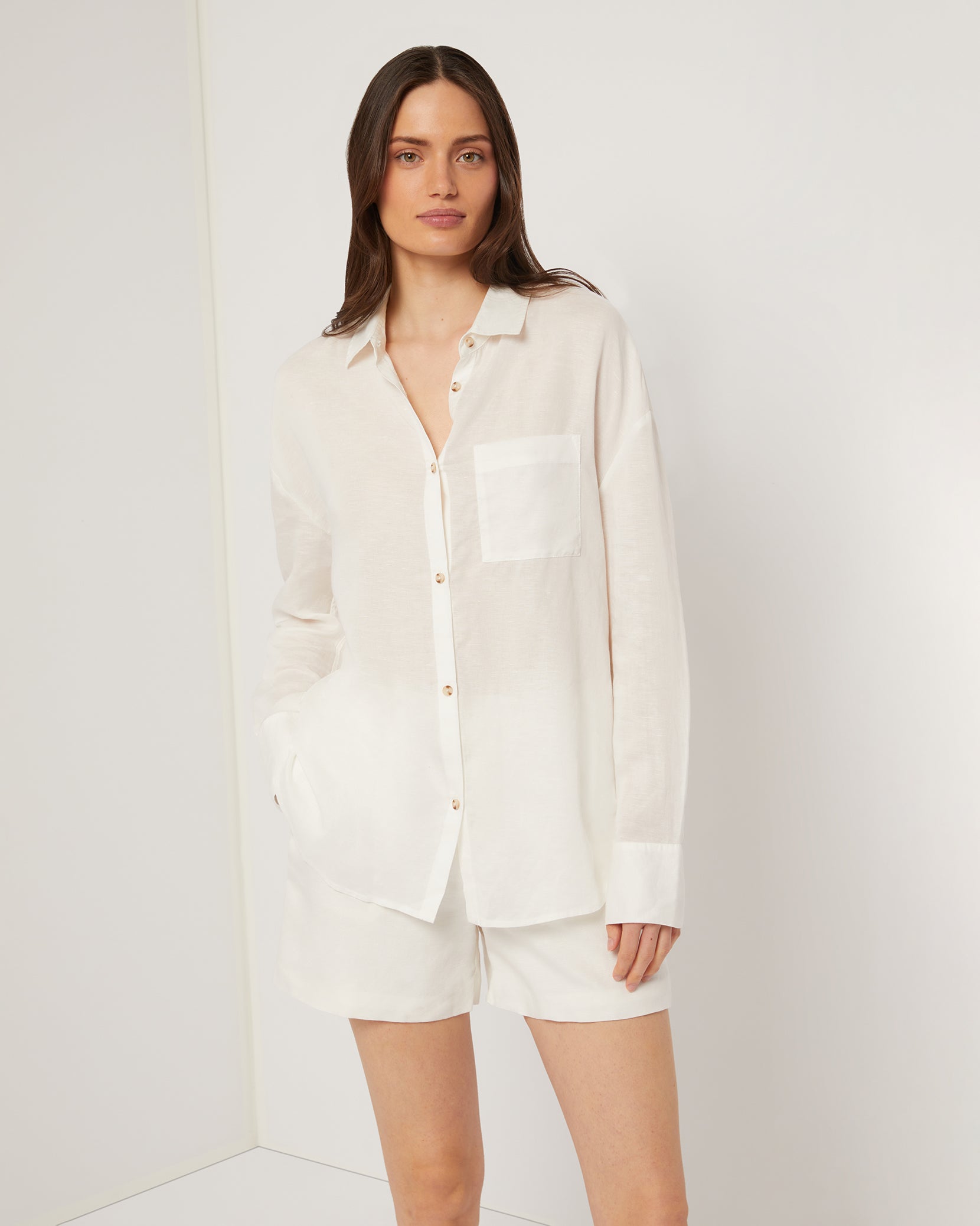 Air Linen Boyfriend Shirt