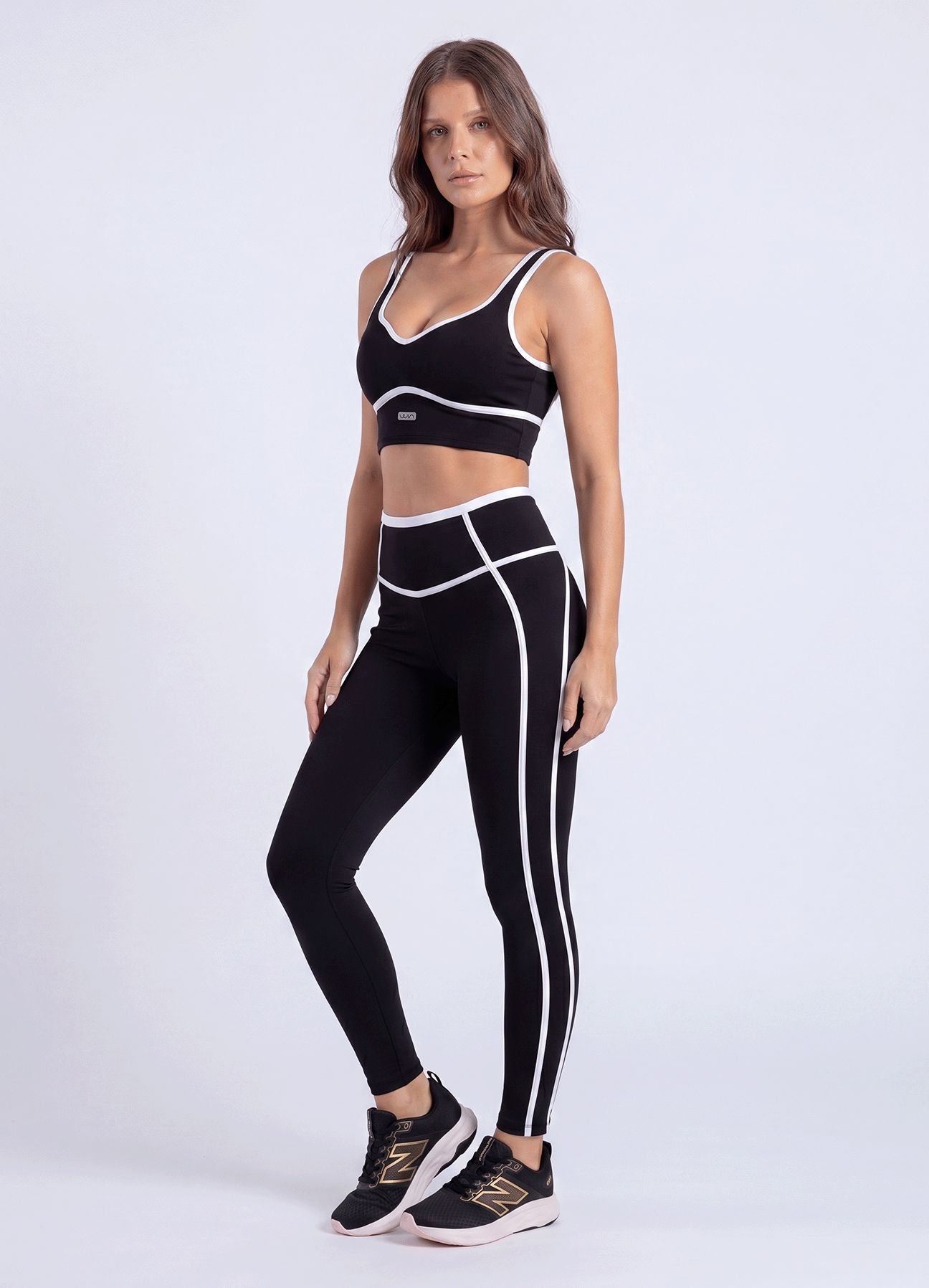 WIN Emana Soft Sculpt Top