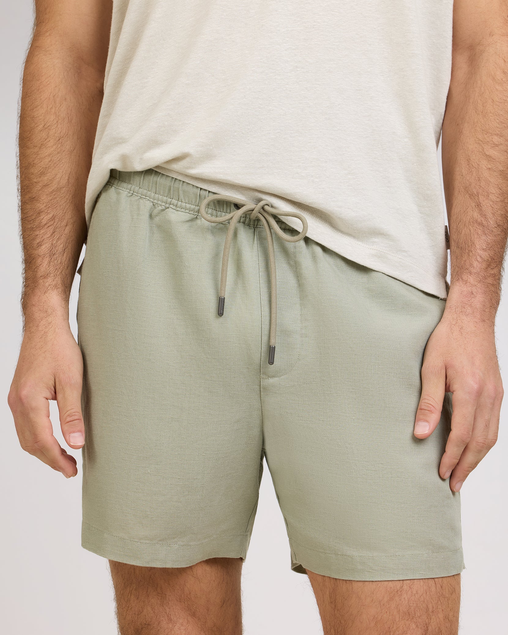 Onia Air Linen Pull-on Short 6"