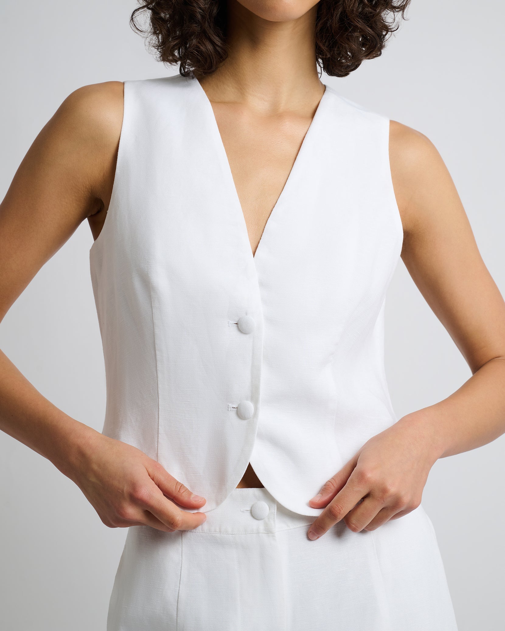 Air Linen Relaxed Vest