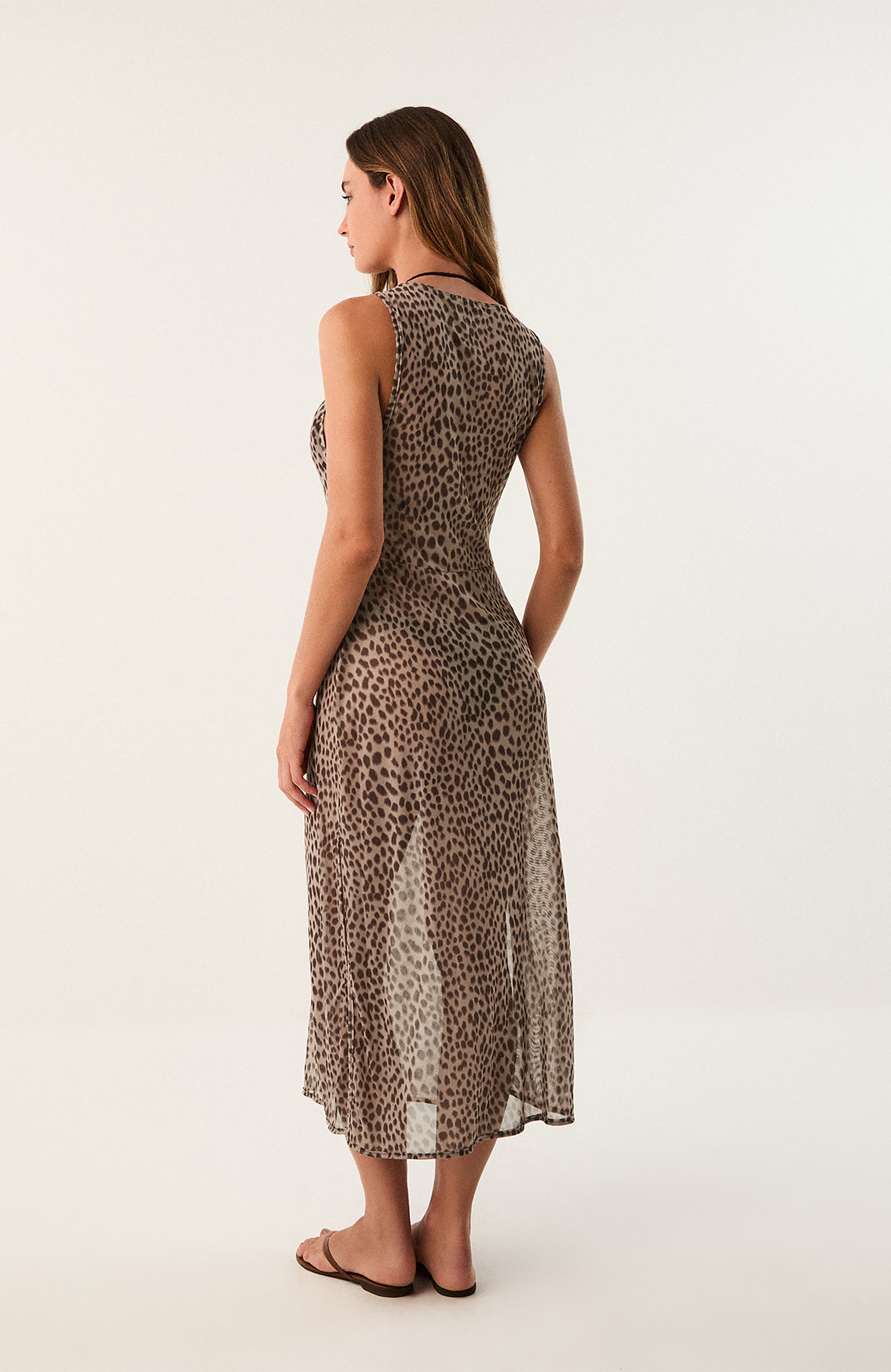 Vix Twist Long Cover Up