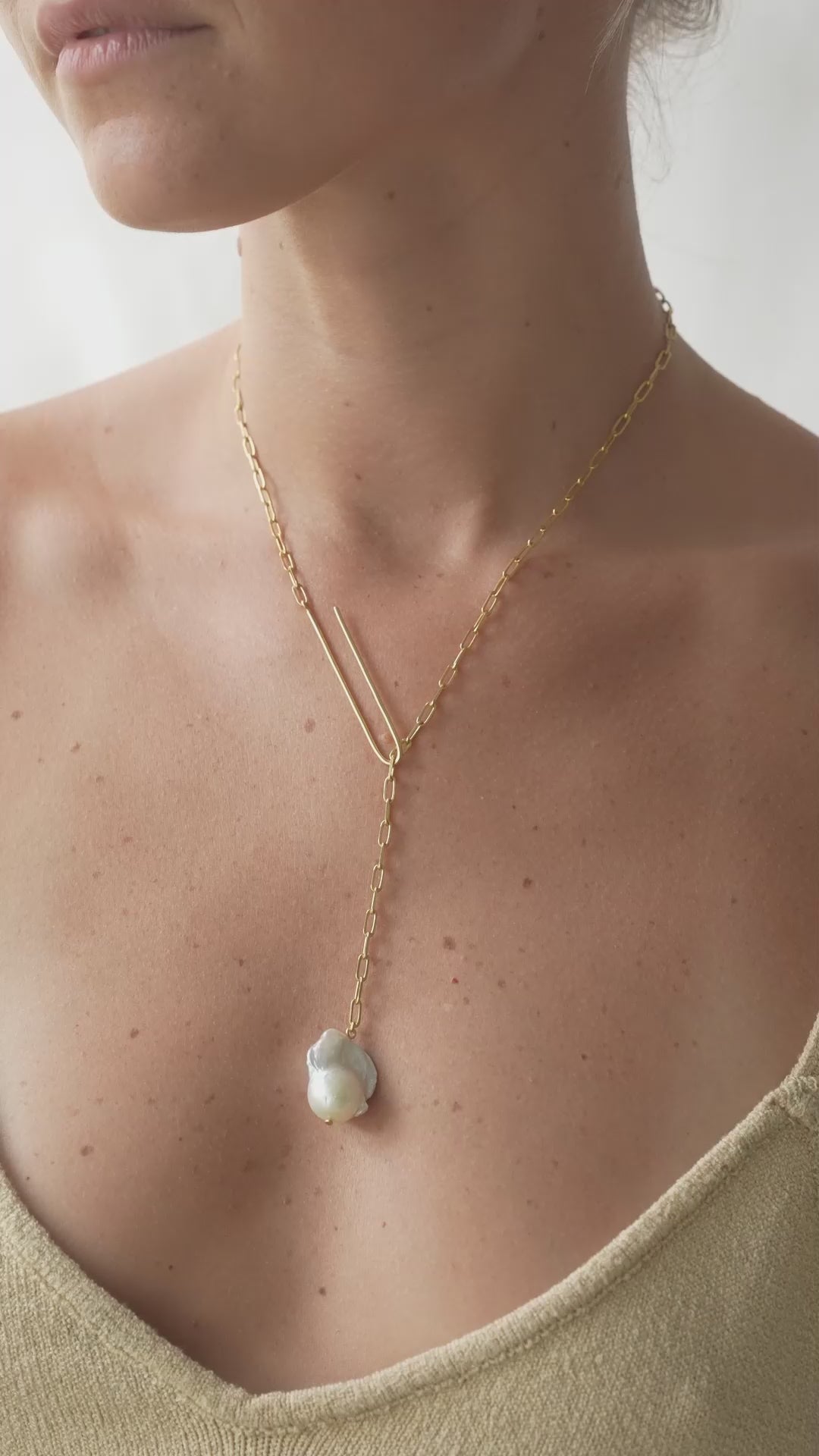 OCEAN NECKLACE